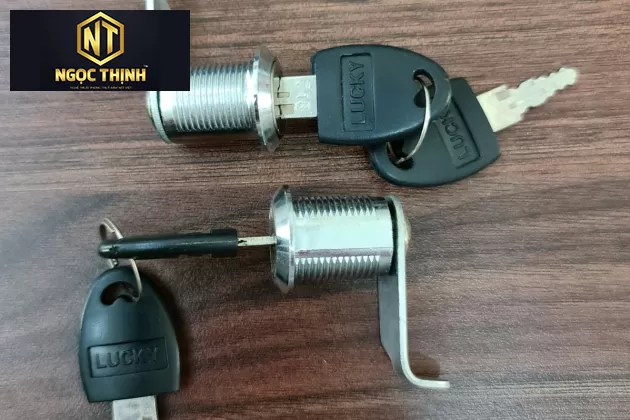 Khóa locker tiêu chuẩn giá rẻ